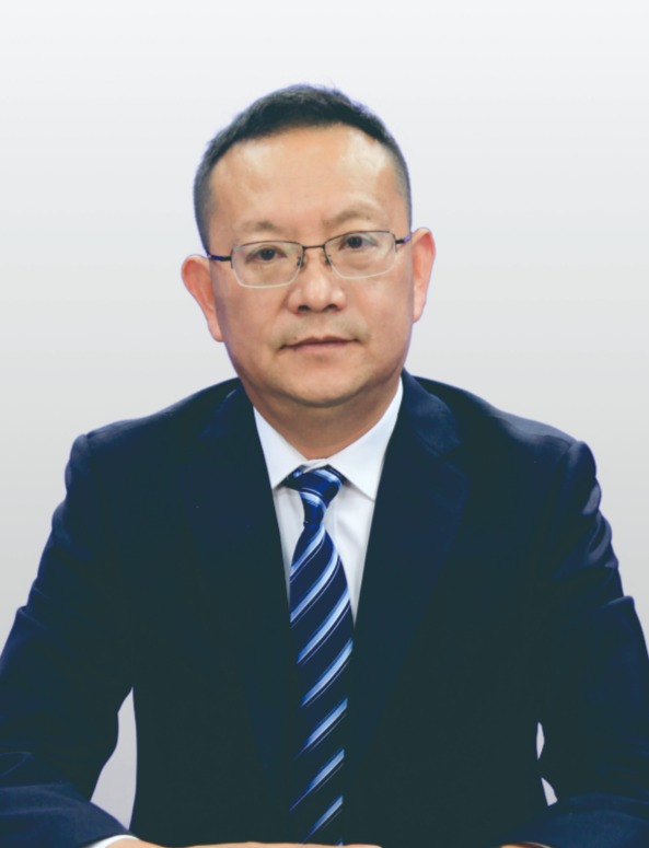 學校黨委書記：何志州