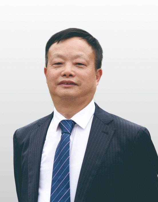 學校副校長：易賢文